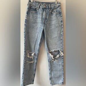 American Eagle Outfitters Light Blue Distressed Jeans